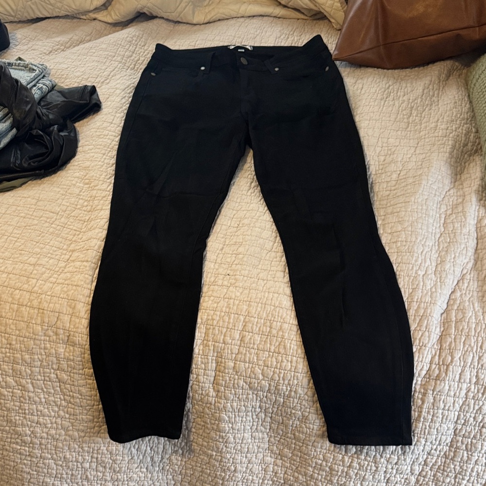 PAIGE Women's Skinny Jeans in Black